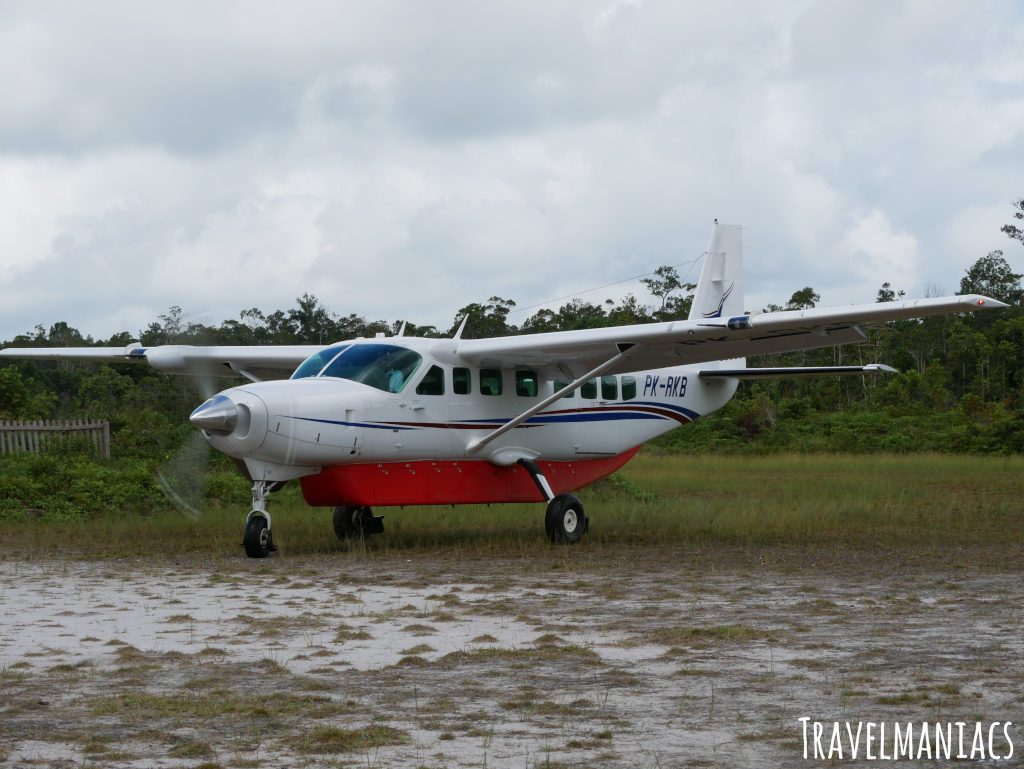 Flugzeug Yaniruma